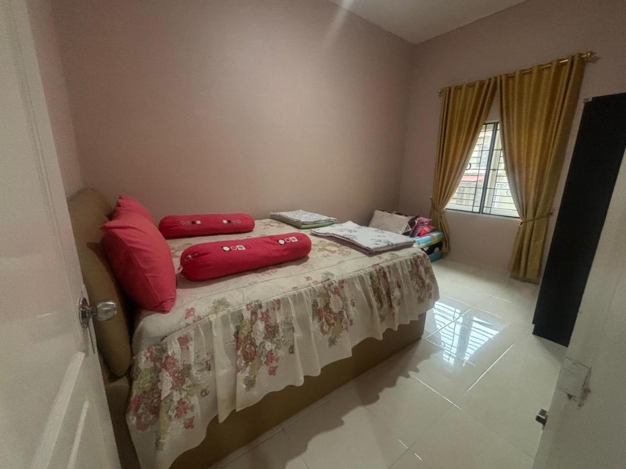Villa Brastagi Resort Jalan Mimpin Tua Blok C No. 41 Берастаги Екстериор снимка