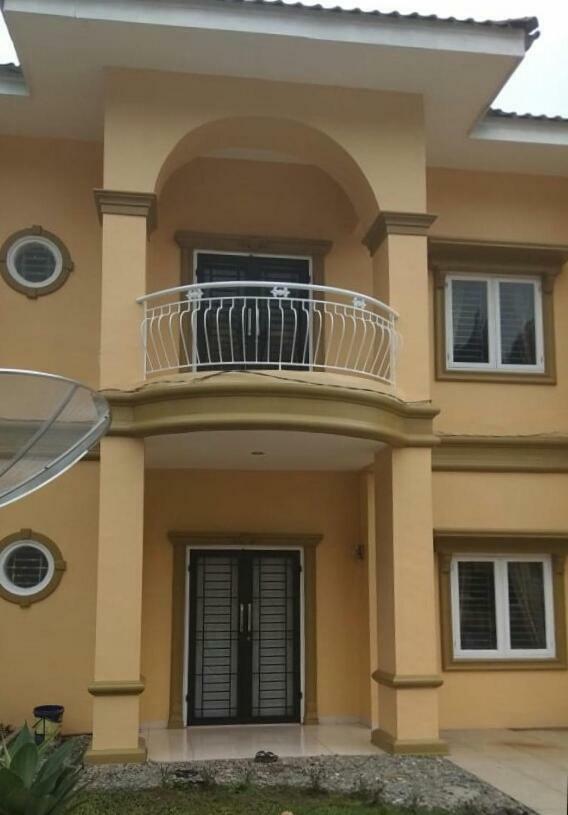 Villa Brastagi Resort Jalan Mimpin Tua Blok C No. 41 Берастаги Екстериор снимка